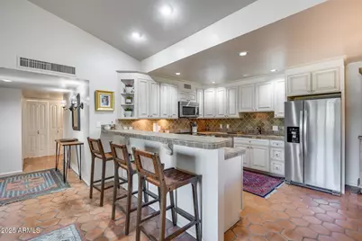 4800 N 68th Street #223, Scottsdale, AZ 85251 - Photo 3