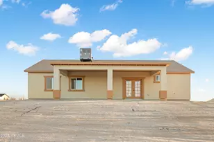 35684 W Chipman Rd, Tonopah, AZ 85354 - Photo 33