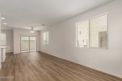 5437 W Albeniz Place, Phoenix, AZ 85043 - Photo 7