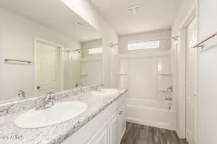 5437 W Albeniz Pl, Phoenix, AZ 85043 - Photo 21