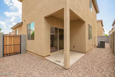 5437 W Albeniz Place, Phoenix, AZ 85043 - Photo 31