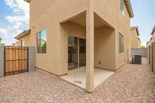 5437 W Albeniz Pl, Phoenix, AZ 85043 - Photo 31