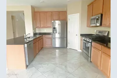 1121 E Regent Drive, Gilbert, AZ 85298 - Photo 5