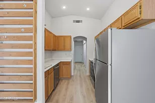 8811 N 5th St, Phoenix, AZ 85020 - Photo 9