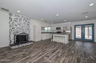 4235 W Aster Dr, Phoenix, AZ 85029 - Photo 3