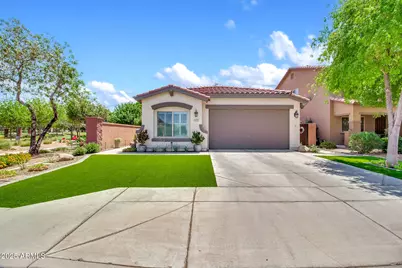 41051 N Linden Street, San Tan Valley, AZ 85140 - Photo 1