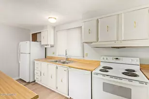 6942 W Olive Ave, Peoria, AZ 85345 - Photo 15