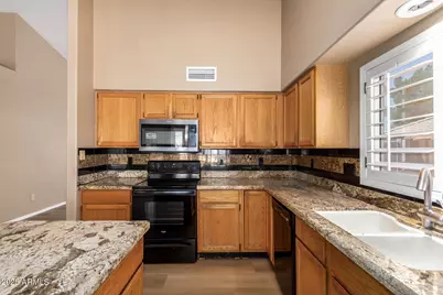 11221 N 77th Avenue, Peoria, AZ 85345 - Photo 15