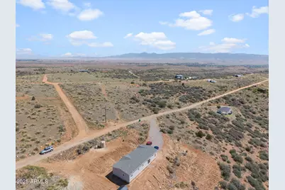 9180 E Wolf Road #3, Dewey, AZ 86327 - Photo 7