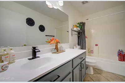 8146 W Hilton Avenue, Phoenix, AZ 85043 - Photo 29