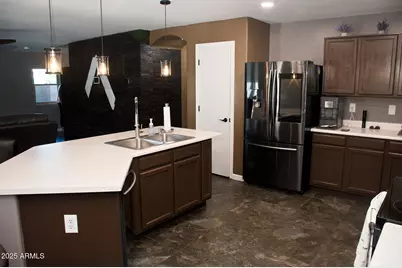 2074 E 37th Avenue, Apache Junction, AZ 85119 - Photo 13