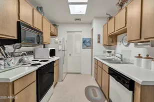 14300 W Bell Rd, Surprise, AZ 85374 - Photo 11