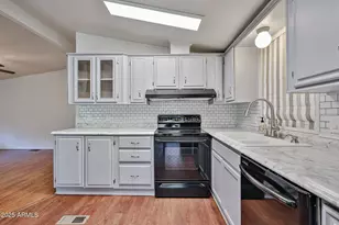 3901 E Pinnacle Peak Rd, Phoenix, AZ 85050 - Photo 9