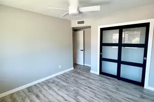 1102 E Grandview Rd, Phoenix, AZ 85022 - Photo 13