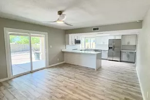 1102 E Grandview Rd, Phoenix, AZ 85022 - Photo 3