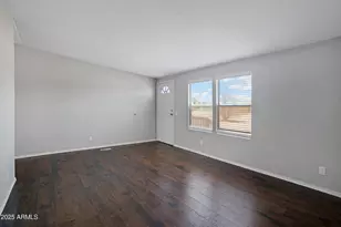 10438 E Bella Ln, San Tan Valley, AZ 85143 - Photo 11