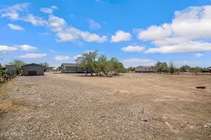 10438 E Bella Ln, San Tan Valley, AZ 85143 - Photo 29