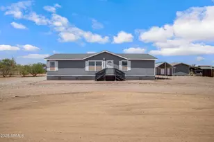 10438 E Bella Ln, San Tan Valley, AZ 85143 - Photo 7