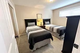 1111 E Turney Ave, Phoenix, AZ 85014 - Photo 17