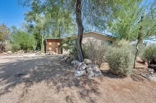 3702 W Abraham Ln, Glendale, AZ 85308 - Photo 7