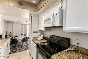 1161 E Sandpiper Dr, Tempe, AZ 85283 - Photo 9