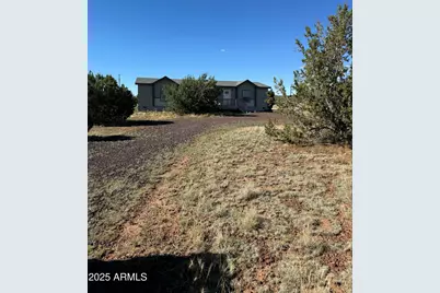 871 E Alimos, Williams, AZ 86046 - Photo 1