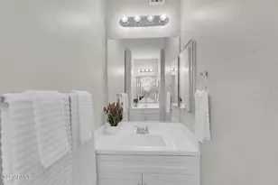 3330 S Gilbert Rd, Chandler, AZ 85286 - Photo 25