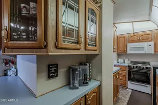 17200 W Bell Rd, Surprise, AZ 85374 - Photo 13