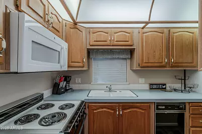 17200 W Bell Road #452, Surprise, AZ 85374 - Photo 15