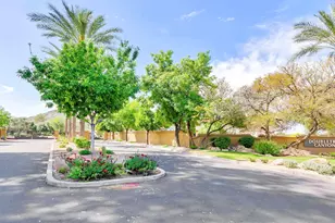 8818 North 47th Pl, Phoenix, AZ 85028 - Photo 39