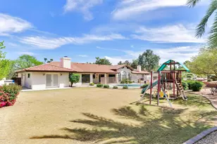8818 North 47th Pl, Phoenix, AZ 85028 - Photo 31