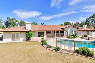 8818 North 47th Pl, Phoenix, AZ 85028 - Photo 33