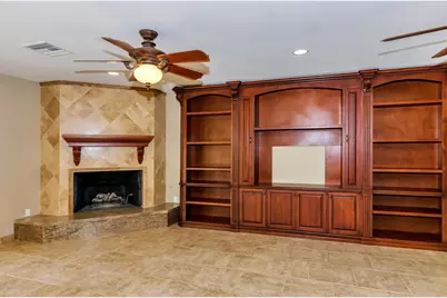 8818 N 47th Place, Phoenix, AZ 85028 - Photo 11