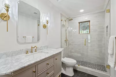 230 W Morten Avenue, Phoenix, AZ 85021 - Photo 45