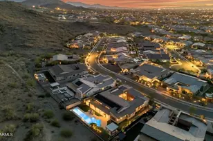 9527 S 13th Way, Phoenix, AZ 85042 - Photo 35