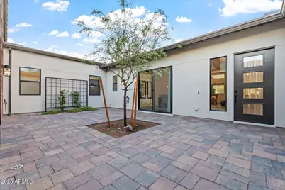 9527 S 13th Way, Phoenix, AZ 85042 - Photo 5
