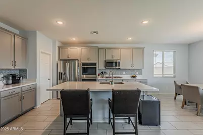 19673 W Campbell Avenue, Litchfield Park, AZ 85340 - Photo 17