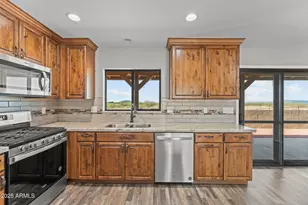 27755 S Slick Fork Trail, Congress, AZ 85332 - Photo 17