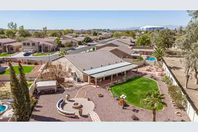 8554 W Keim Drive, Glendale, AZ 85305 - Photo 1