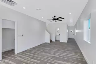 1527 W Hadley St, Phoenix, AZ 85007 - Photo 9