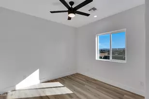 1523 W Hadley St, Phoenix, AZ 85007 - Photo 23