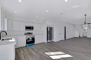 1523 W Hadley St, Phoenix, AZ 85007 - Photo 11