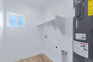 1523 W Hadley St, Phoenix, AZ 85007 - Photo 27