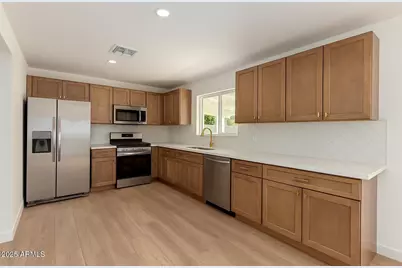 3520 N 85th Street, Scottsdale, AZ 85251 - Photo 9