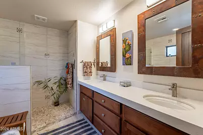 36601 N Mule Train Road #B14, Carefree, AZ 85377 - Photo 11