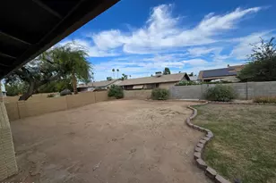 11401 S Shoshoni Dr, Phoenix, AZ 85044 - Photo 37