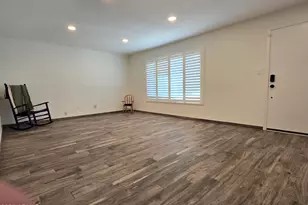 11401 S Shoshoni Dr, Phoenix, AZ 85044 - Photo 7