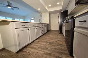 11401 S Shoshoni Dr, Phoenix, AZ 85044 - Photo 17