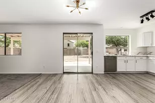 8431 S 50th Dr, Laveen, AZ 85339 - Photo 7