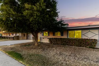 11024 W Peoria Avenue, Sun City, AZ 85351 - Photo 3